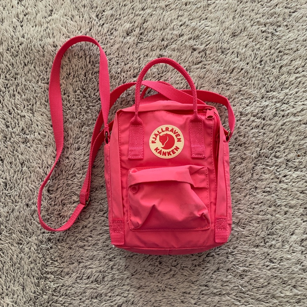 Fjallraven Kanken Sling crossbody bag Flamingo pink